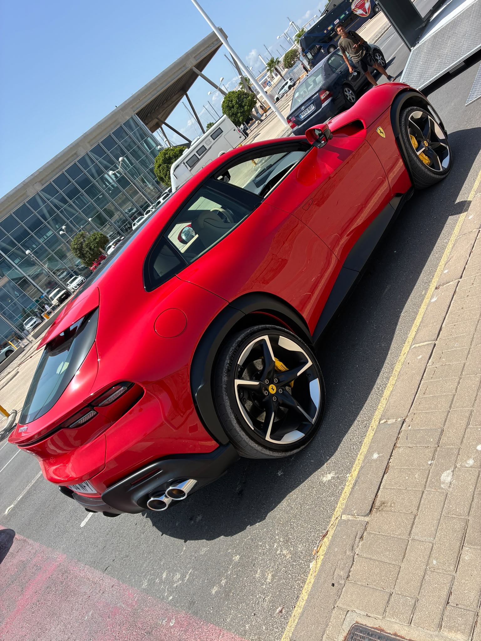 Ferrari rojo